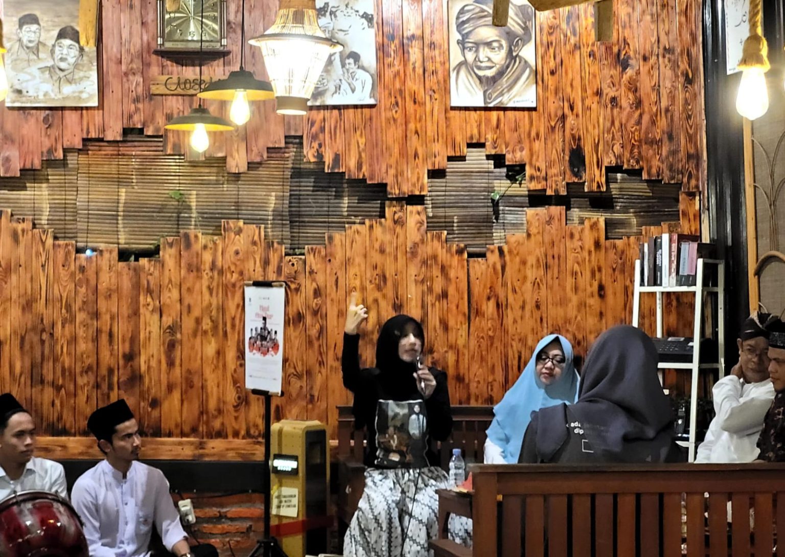 Sunia Ruhama Nilai-Nilai Kehidupan Gus Dur – Amanat.id