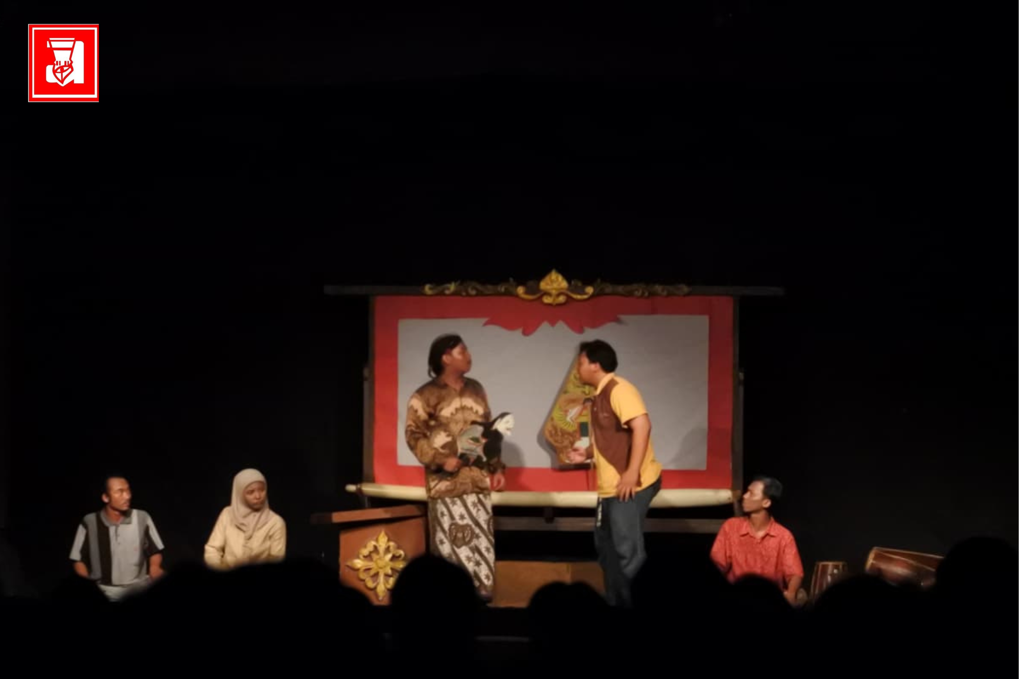 teater mimbar, ikun sri kuncoro, naskah semar mencari raga, teater uin walisongo, uin walisongo