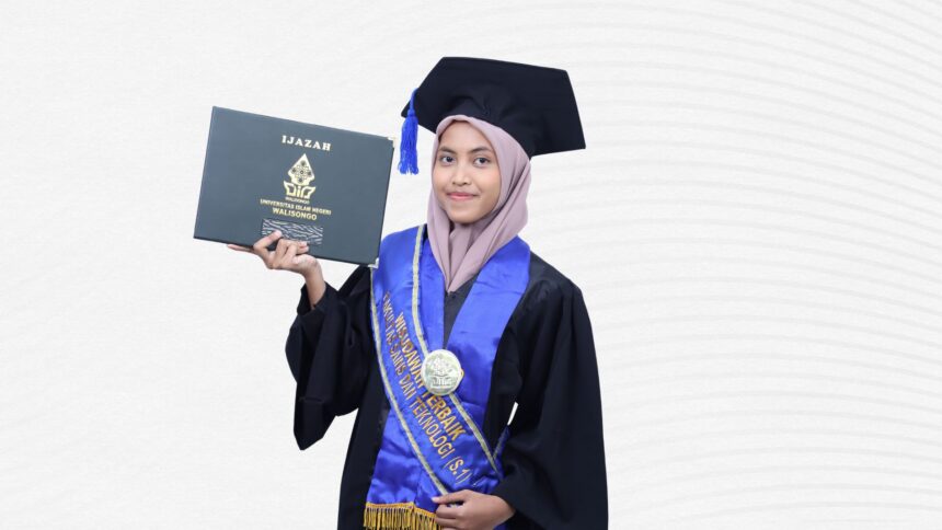 khoirotulmuadiba purifyregalia, wisudawan terbaik fst, wisuda 2026, wisuda uin walisongo, uin walisongo