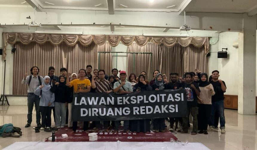diskusi publik, lbh semarang, aliansi jurnalis independen, aji semarang, eksploitasi pekerja suara merdeka