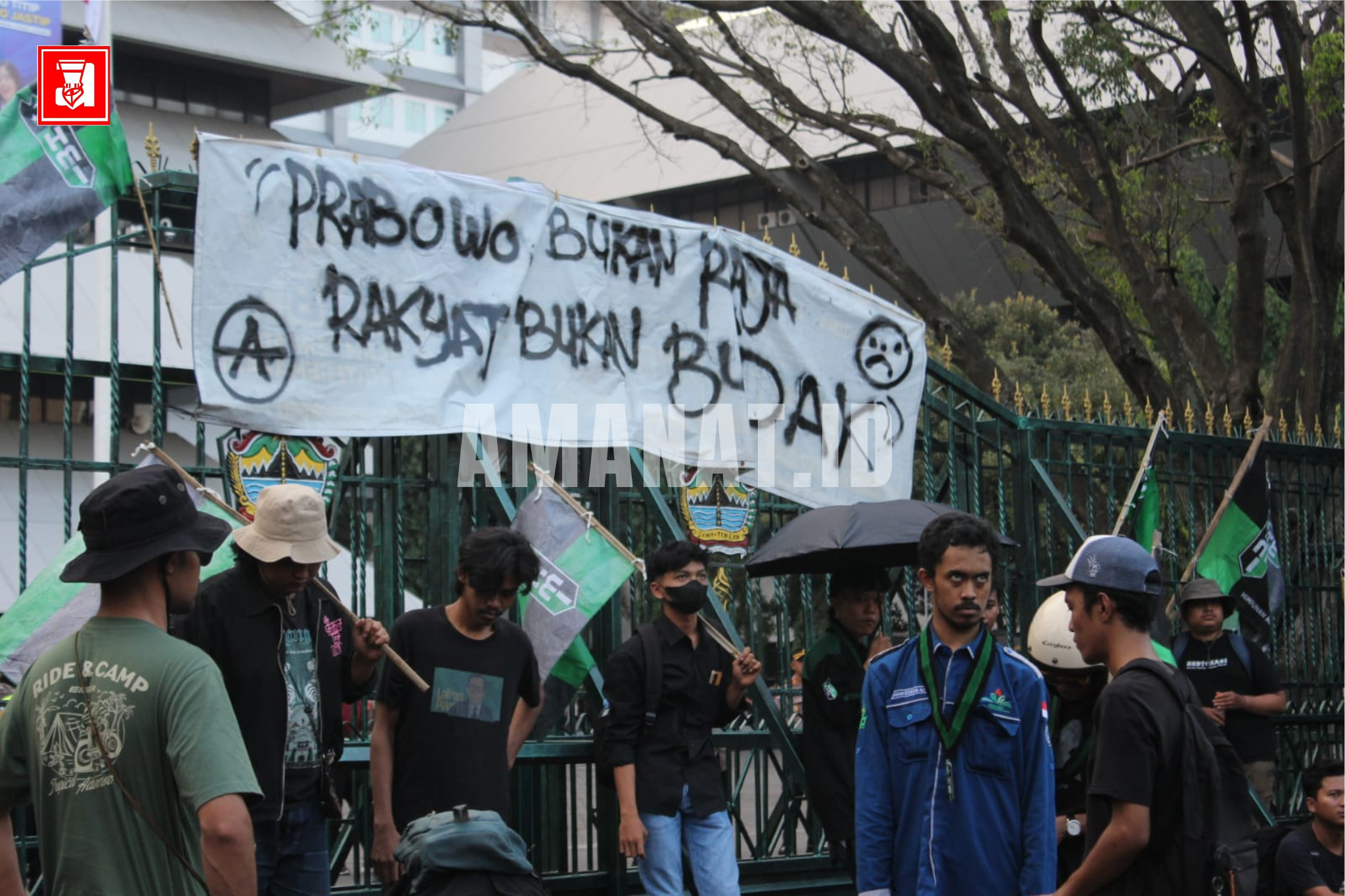 prabowo-gibran, aksi mahasiswa semarang, dprd jateng, demo semarang, kota semarang