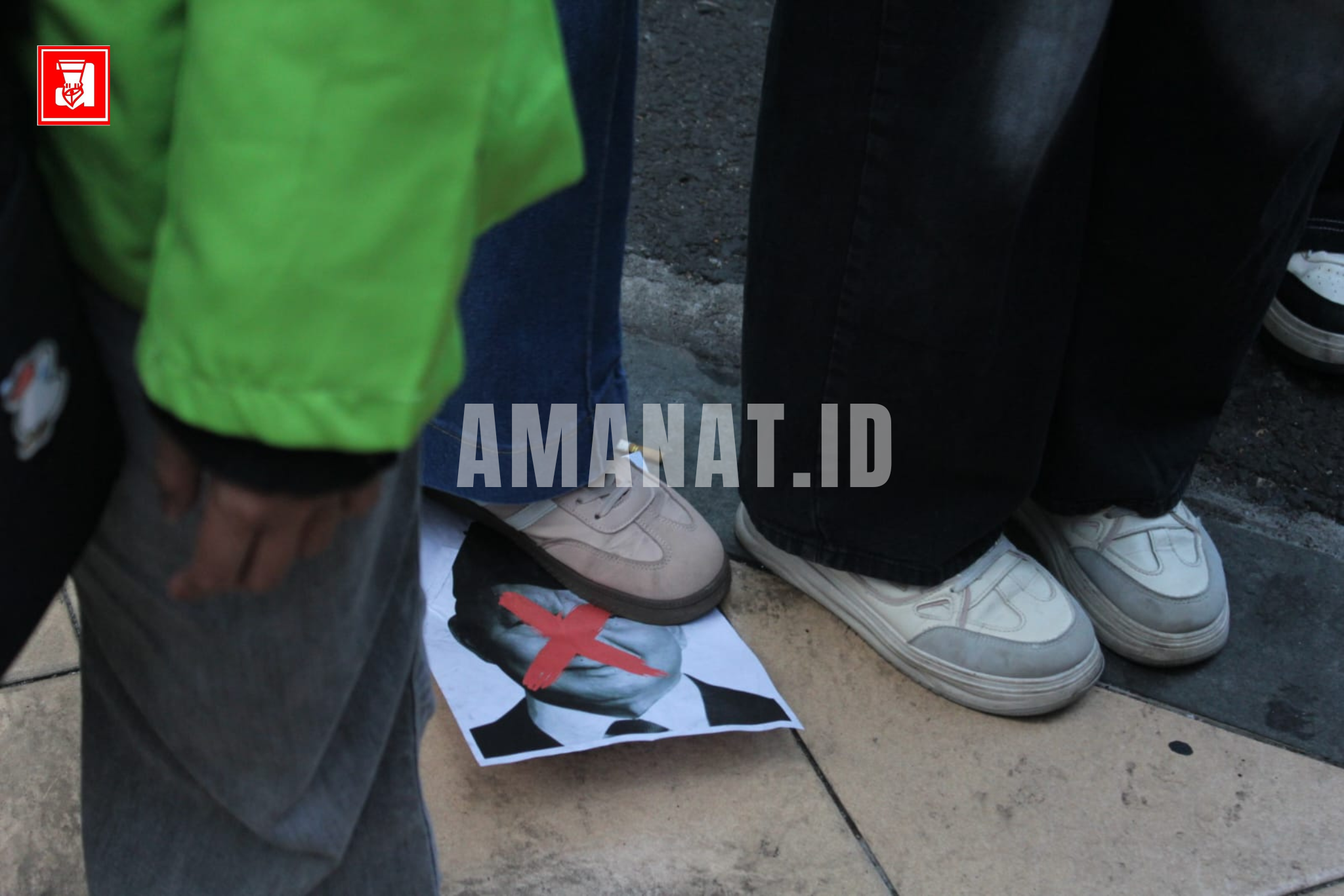 prabowo-gibran, aksi mahasiswa semarang, dprd jateng, demo semarang, kota semarang