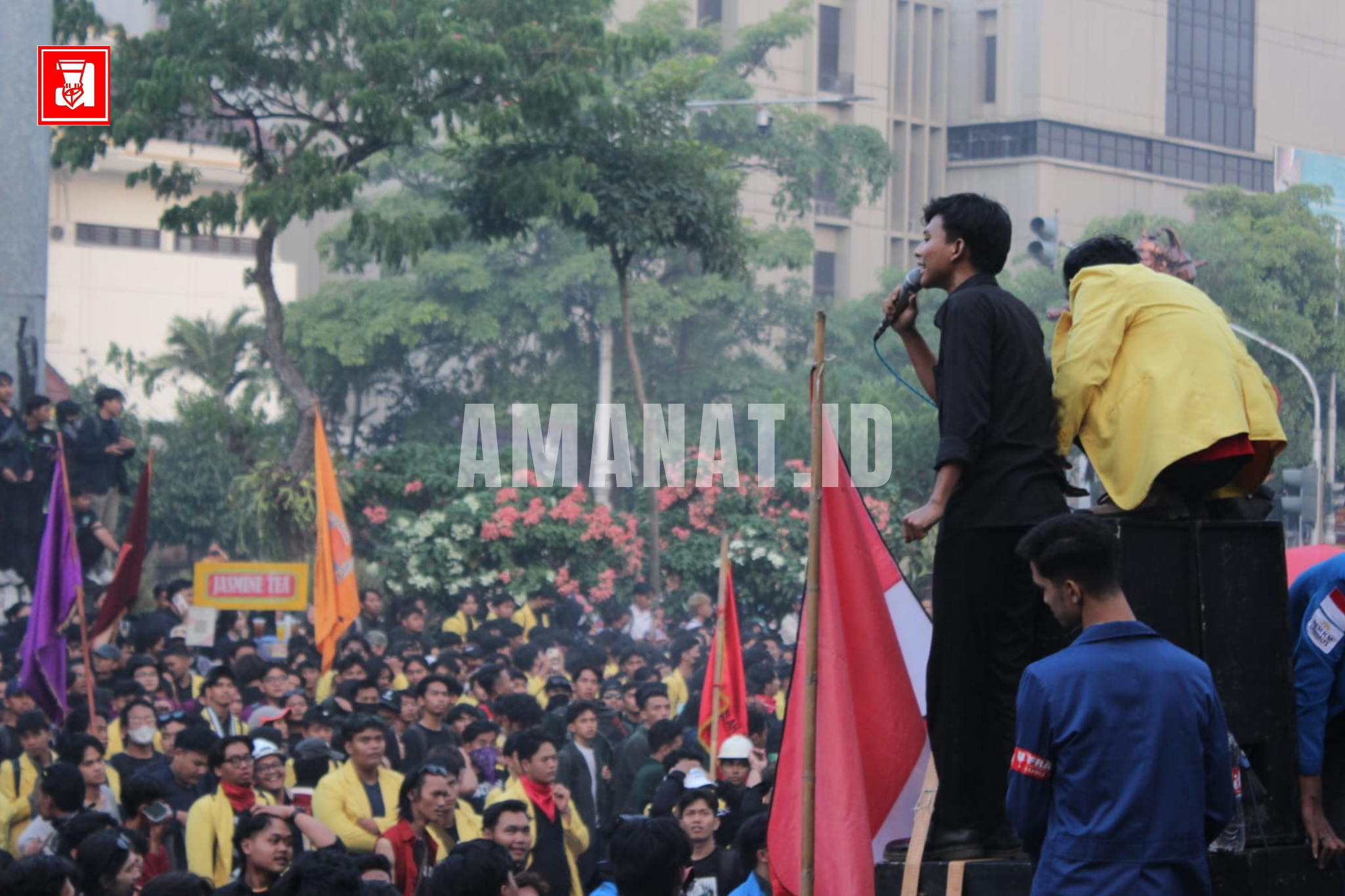 prabowo-gibran, aksi mahasiswa semarang, dprd jateng, demo semarang, kota semarang