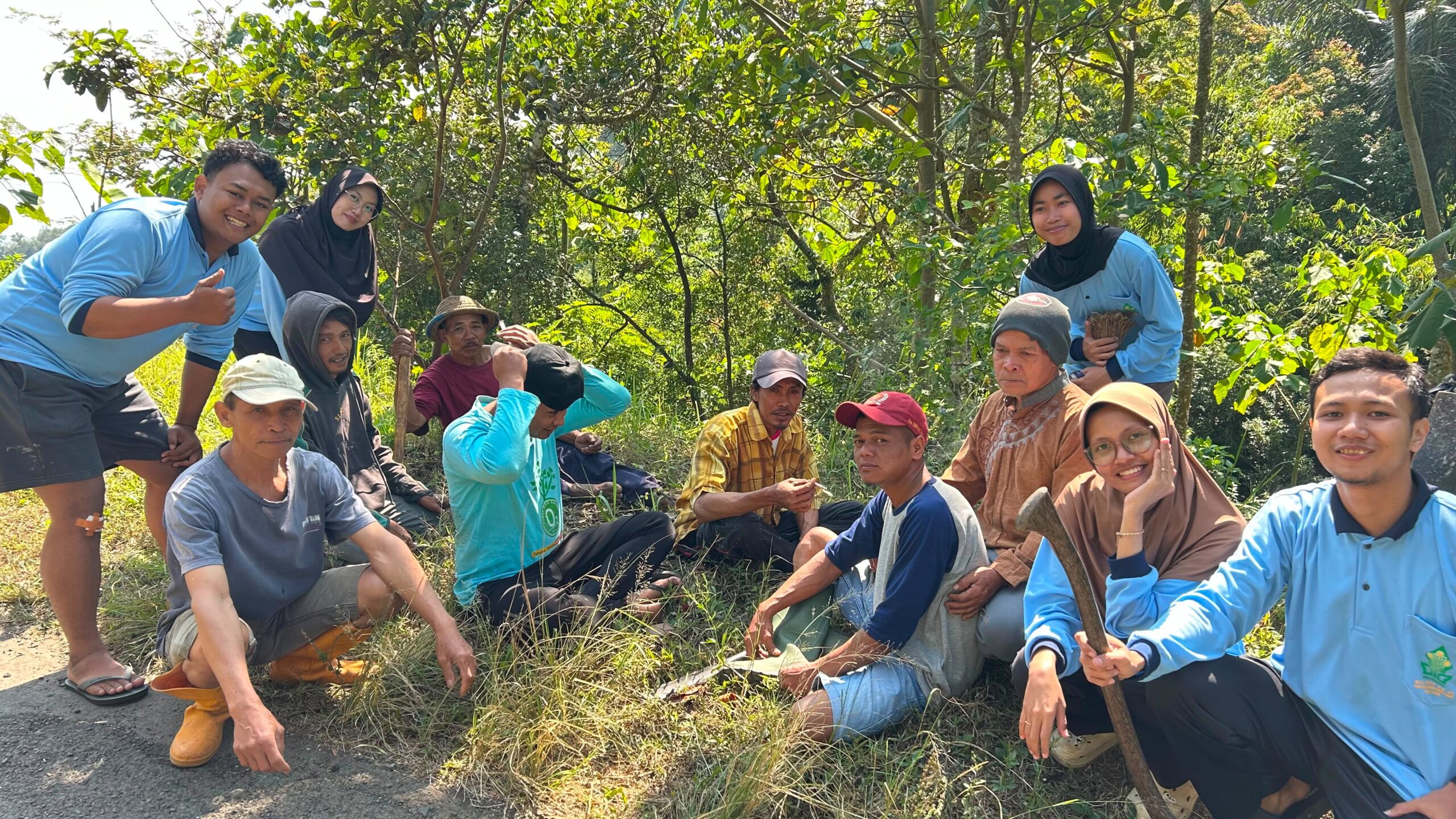 kkn uin walisongo, desa sepakung, gotong royong, kkn mit-22, kkn posko 62